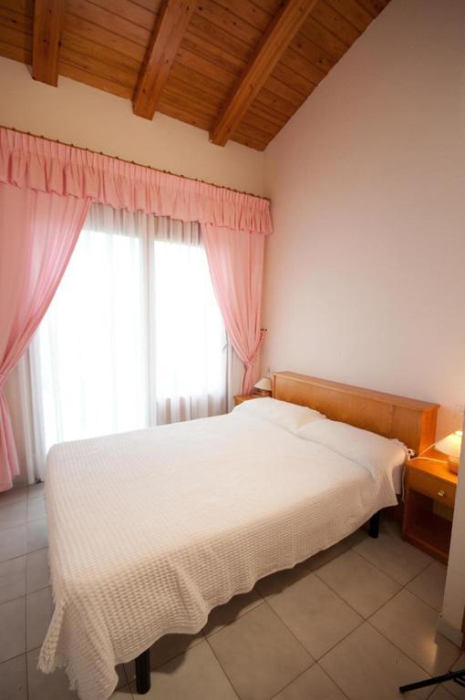 Apartamentos Siglo XXI - Ancla Sant Feliu de Guixols Δωμάτιο φωτογραφία